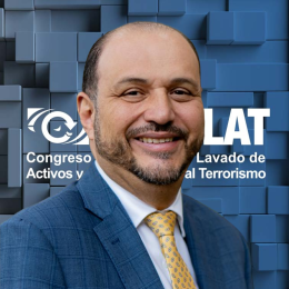 Sr. Gustavo Flores